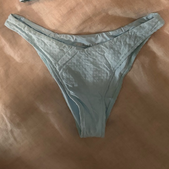 Frankies Bikinis Sora Top & Lani Bottom - Picture 4 of 4